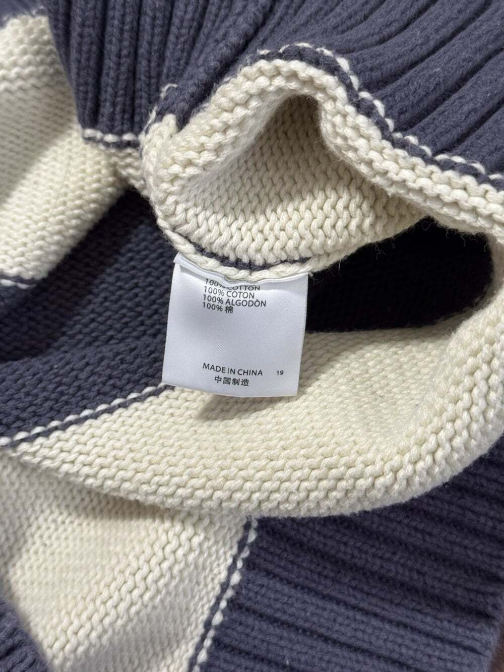 Brandy Melville Chunky Knit Striped Sweater MH320 - Picture 7 of 7
